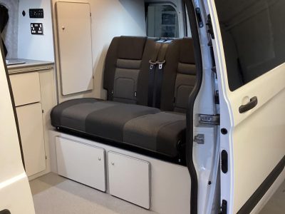 YR17 MYA – 2017 Ford Transit Custom 290 Camper Van