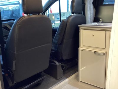 YR17 MYA – 2017 Ford Transit Custom 290 Camper Van