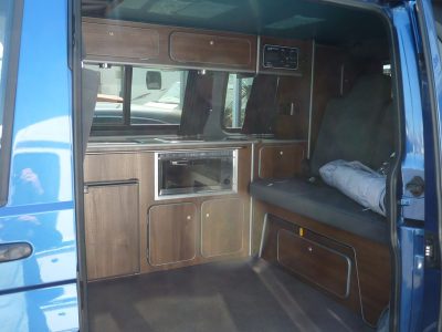 LC62 WUU – 2012 Volkswagen Camper Van